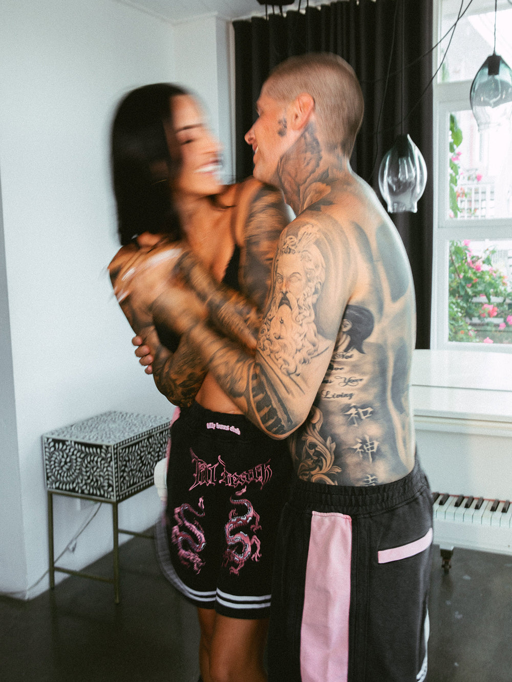 Till Death Dragon Shorts - Black/Pink