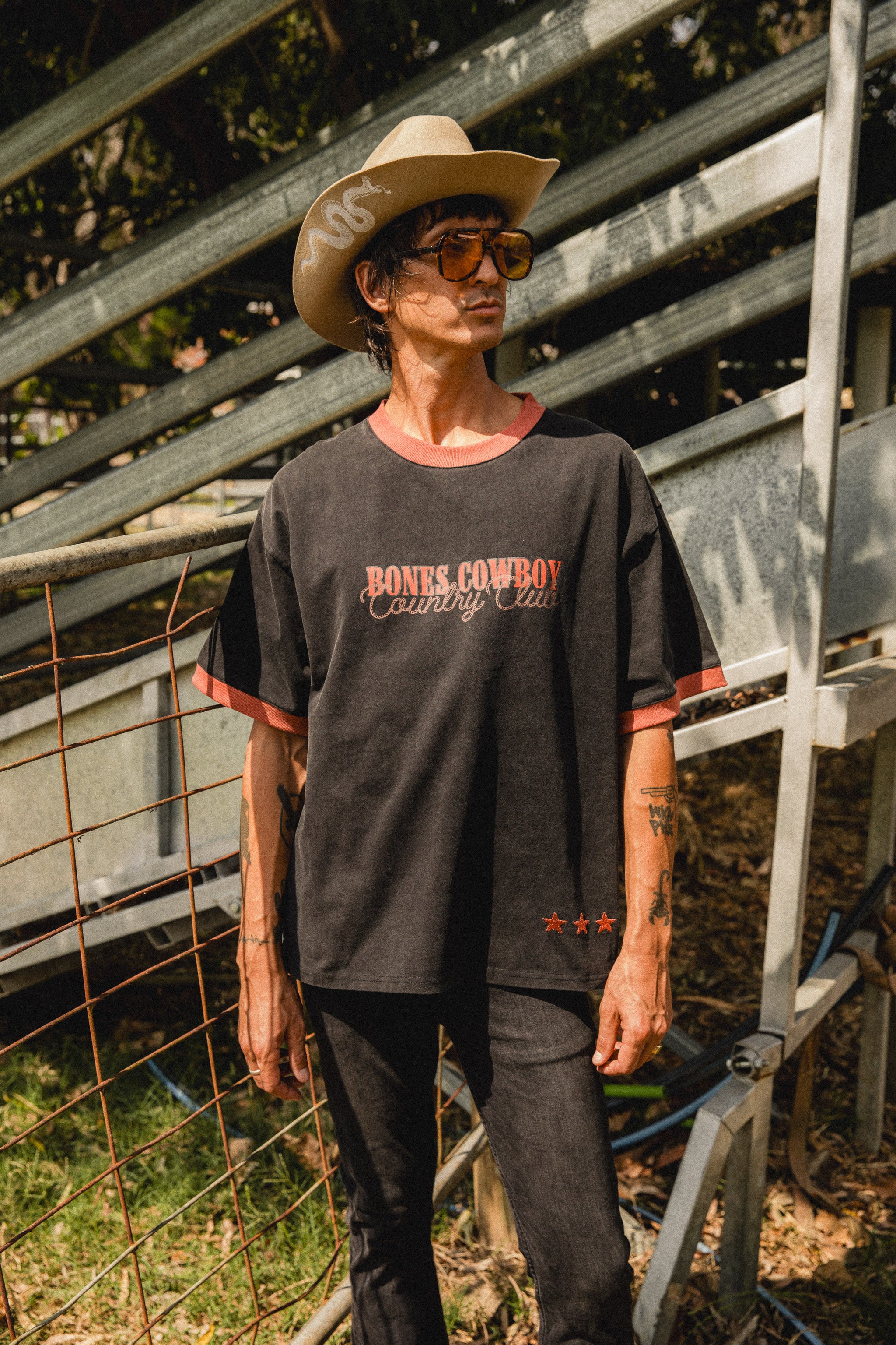 Country Club Ringer Tee - Washed Black