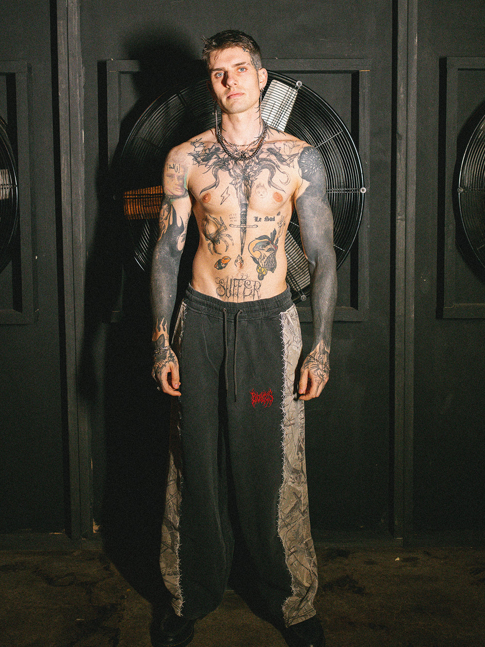 Thorn Camo Trackpants - Black/Camo