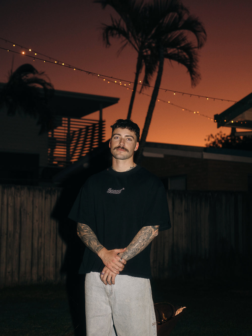 Bones Classic 2.0 Tee - Black/Pink