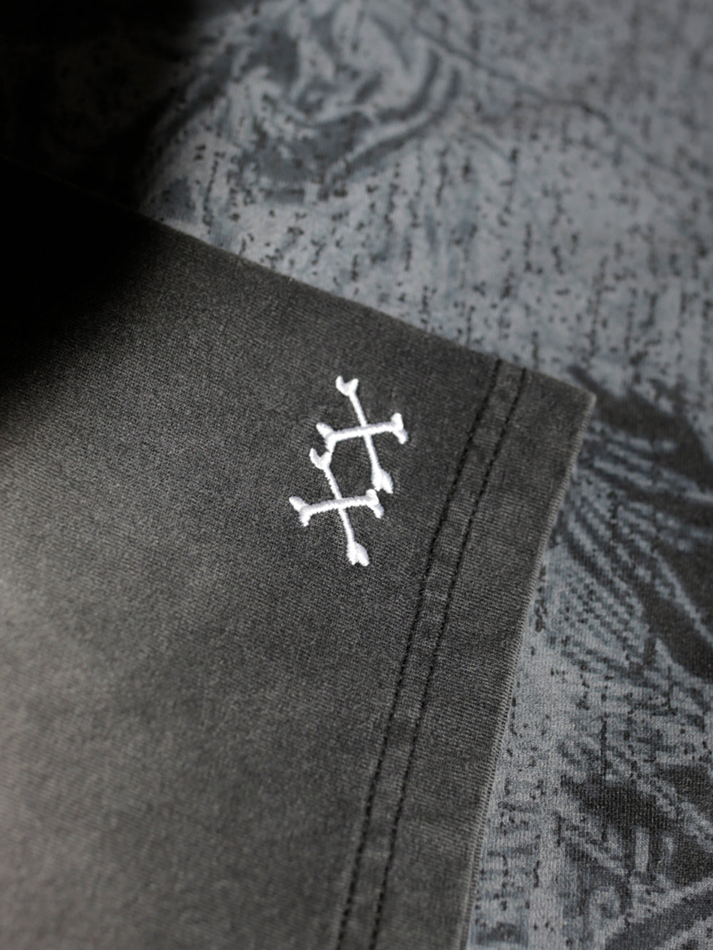 Till The End Legacy Tee - Sunfaded Black